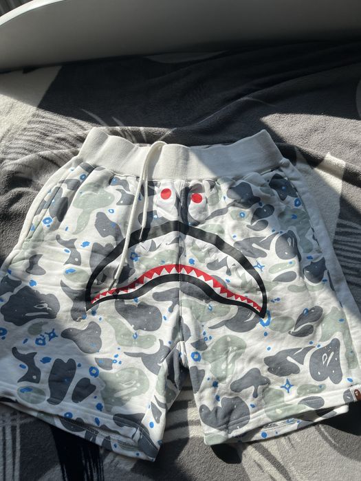pantaloni scurti bapesta