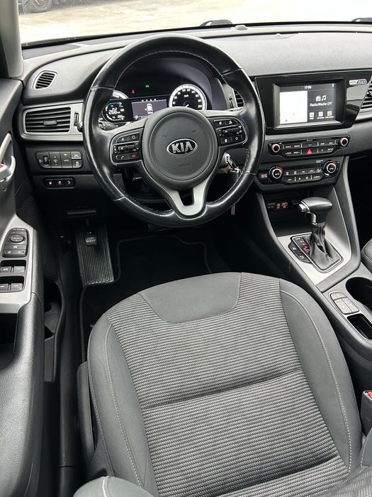 Kia Niro —Hybrid —1.6 GDI —Automata