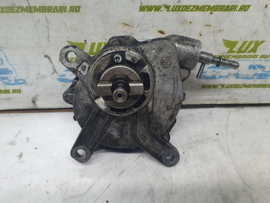 Pompa vacuum 2.2 d-cat 18100635 Toyota Avensis 2 T25 [facelift] [2006