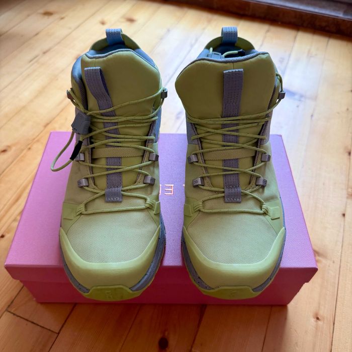 Нови туристически обувки ON W Cloudtrax Waterproof