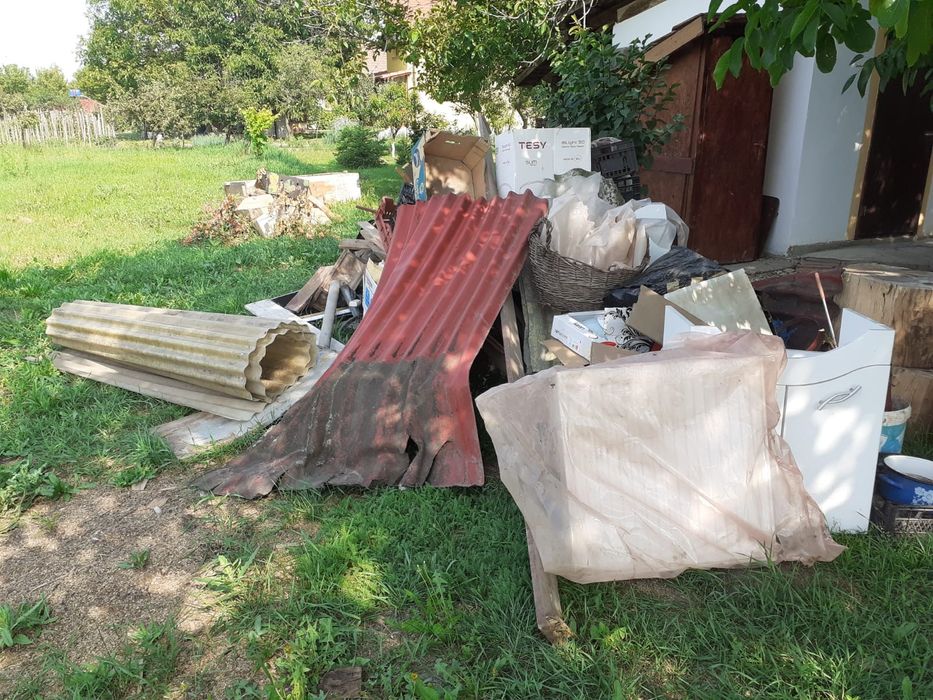 Eliberez apartamente,ridic deseuri din constructii.