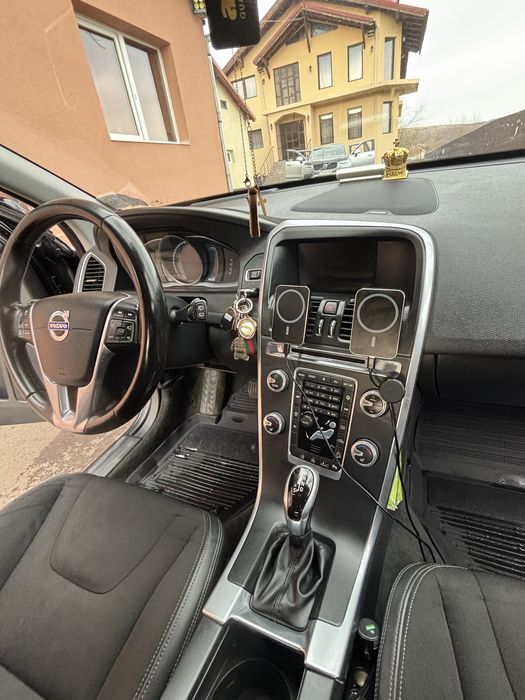Vand Volvo XC60, 2016, euro 6, 2.4/220 cp distronic