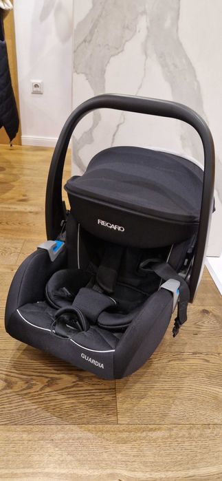 Детско бебешко  столче Recaro Guardia (Hero) 0-18 м. с база и изофикс