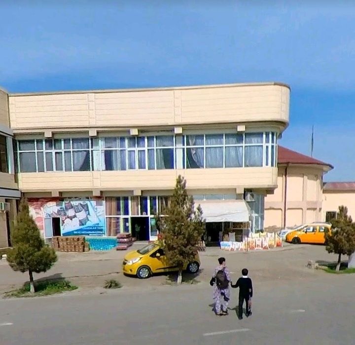 Оптомчилар учун жой. Помещение  для оптовиков продовольственных  товар