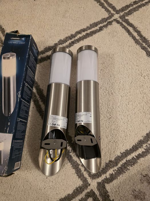 Aplica perete exterior