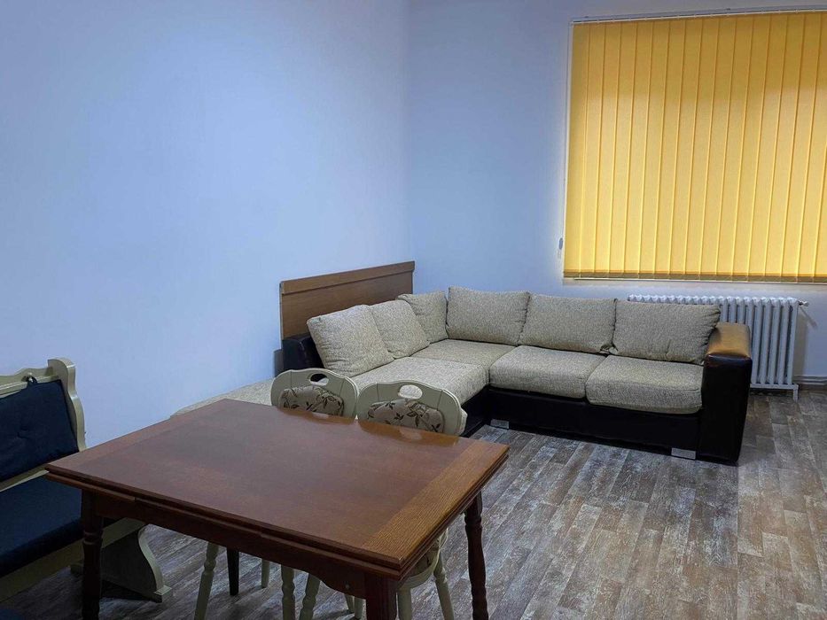Inchiriez casa central mobilat si cu toate dotarile