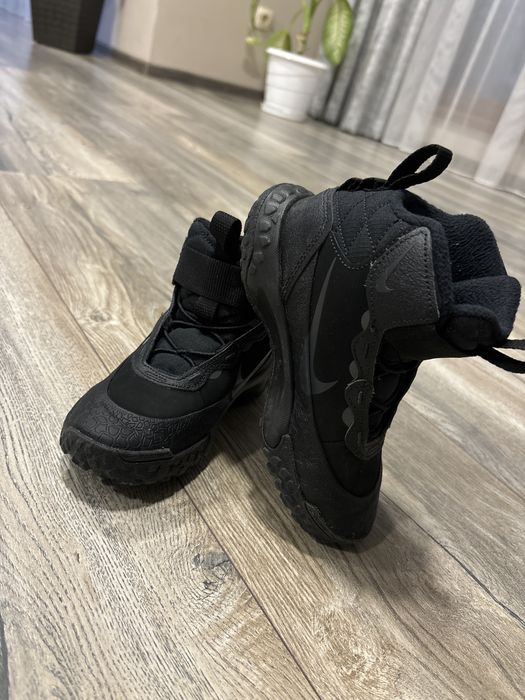 Детски обувки  NIKE FV4174-001 HIKEDA BOOT GS ЧЕРНИ