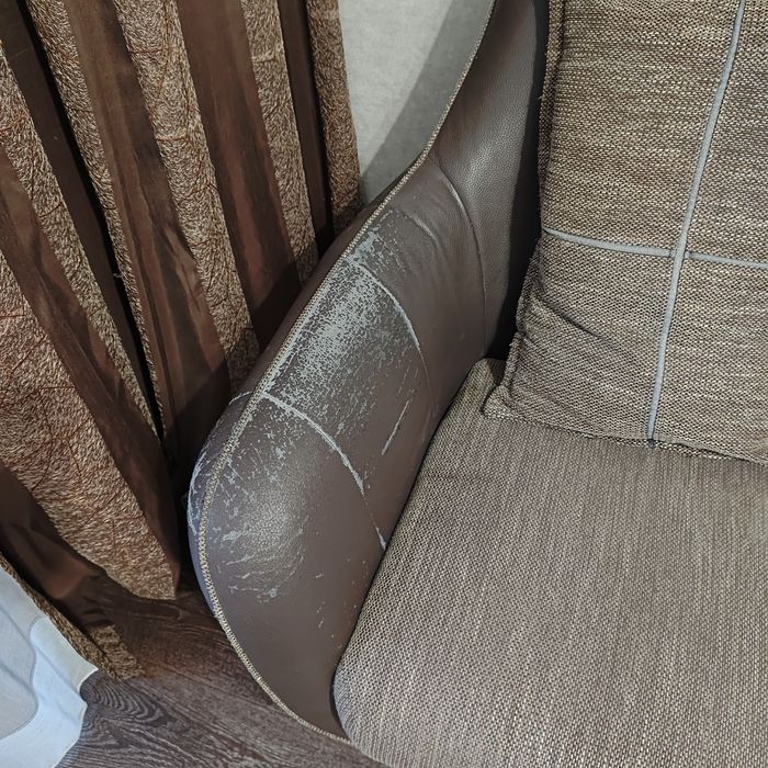 Продаю диван+ кресло