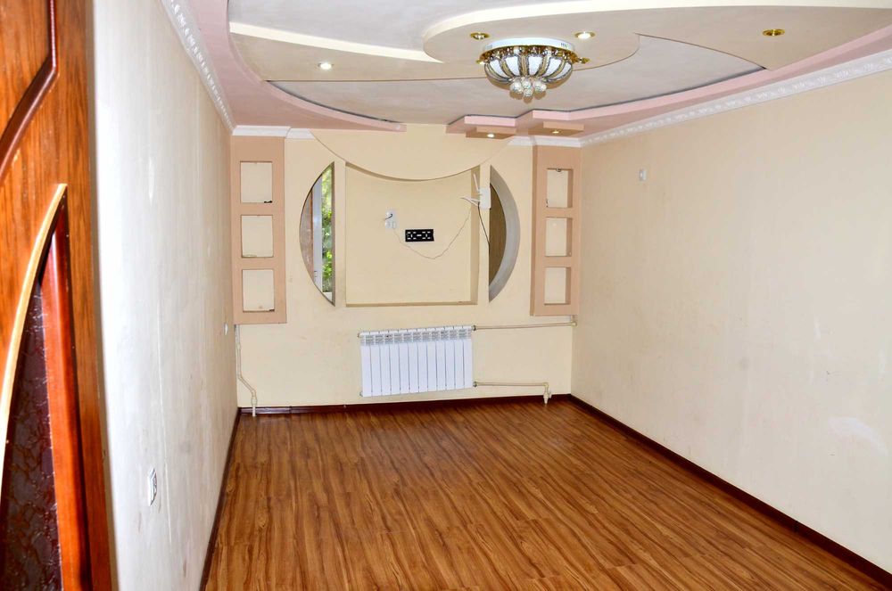 Продаётся 3х комн квартира на 3 этаже Ор-р Мафтуна бар