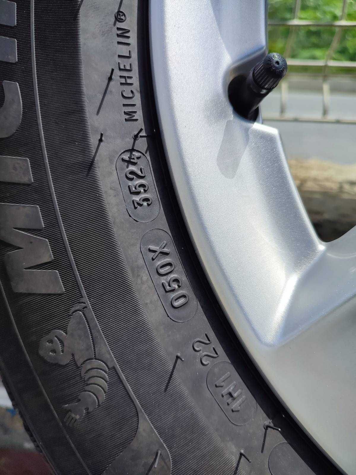 275 - 4бр. Алуминиеви джанти 17'' 5x108 с гуми 215/65R17 Opel