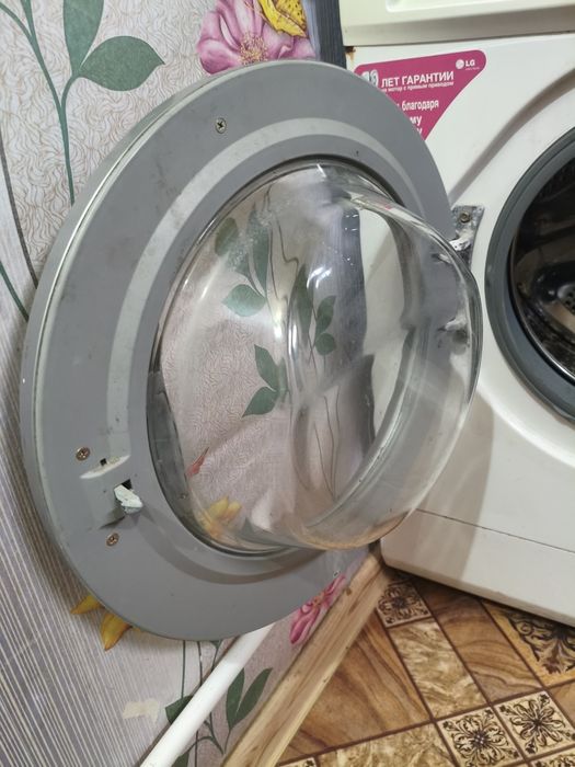 Продам стиральную машинку lg