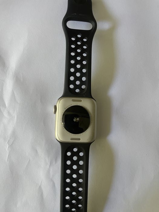 Schimb Apple Watch SE 2022 40mm, rose gold