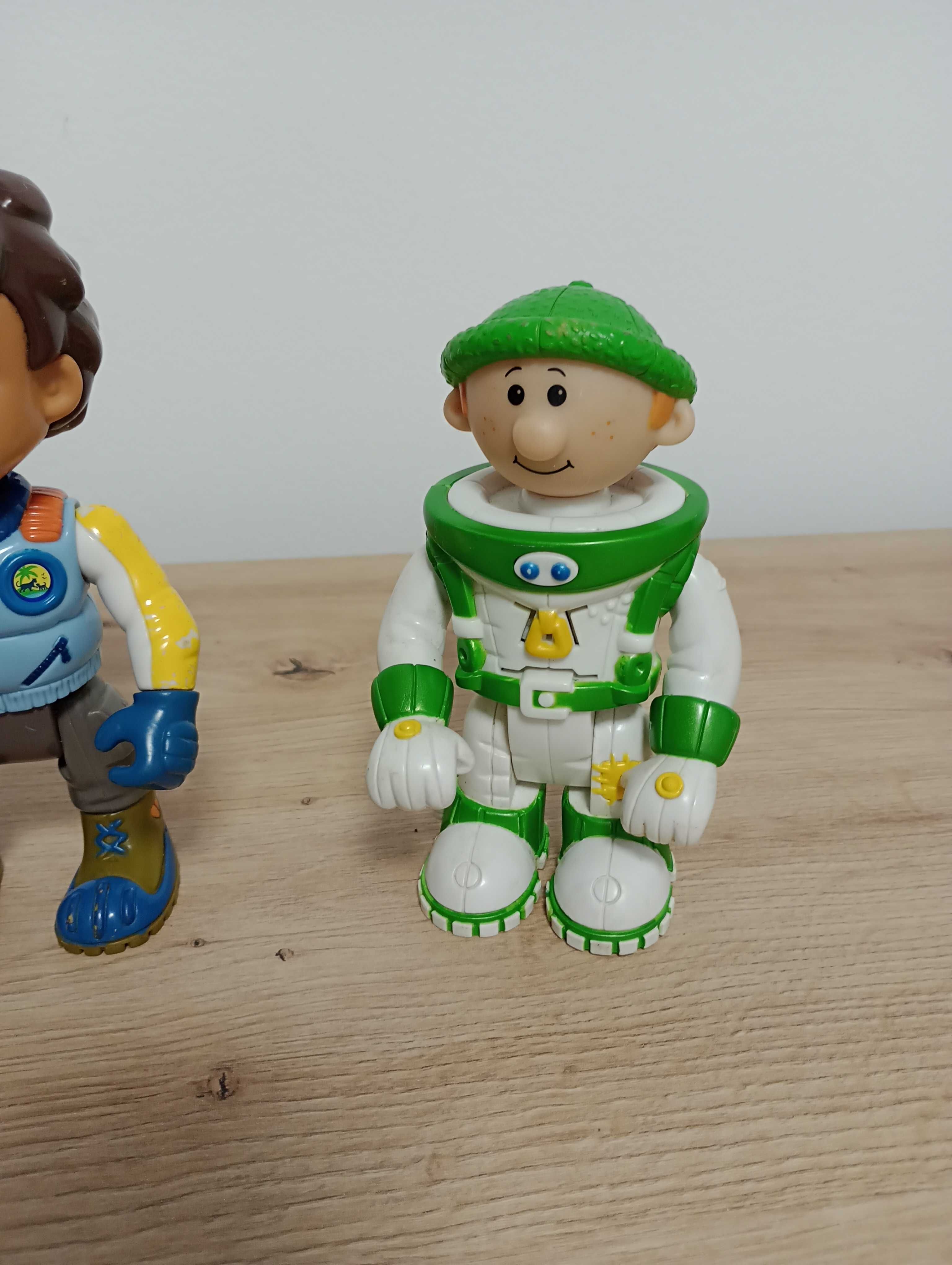 Vand lot cu doua figurine Mattel ( Diego si Lunar Jim)