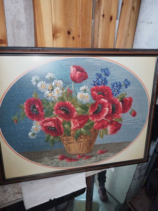 Гоблен. Макове и маргарити