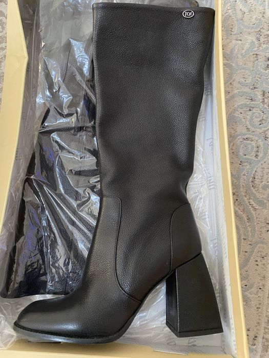 Осенние кожанные сапоги TUCINO (Тучино)