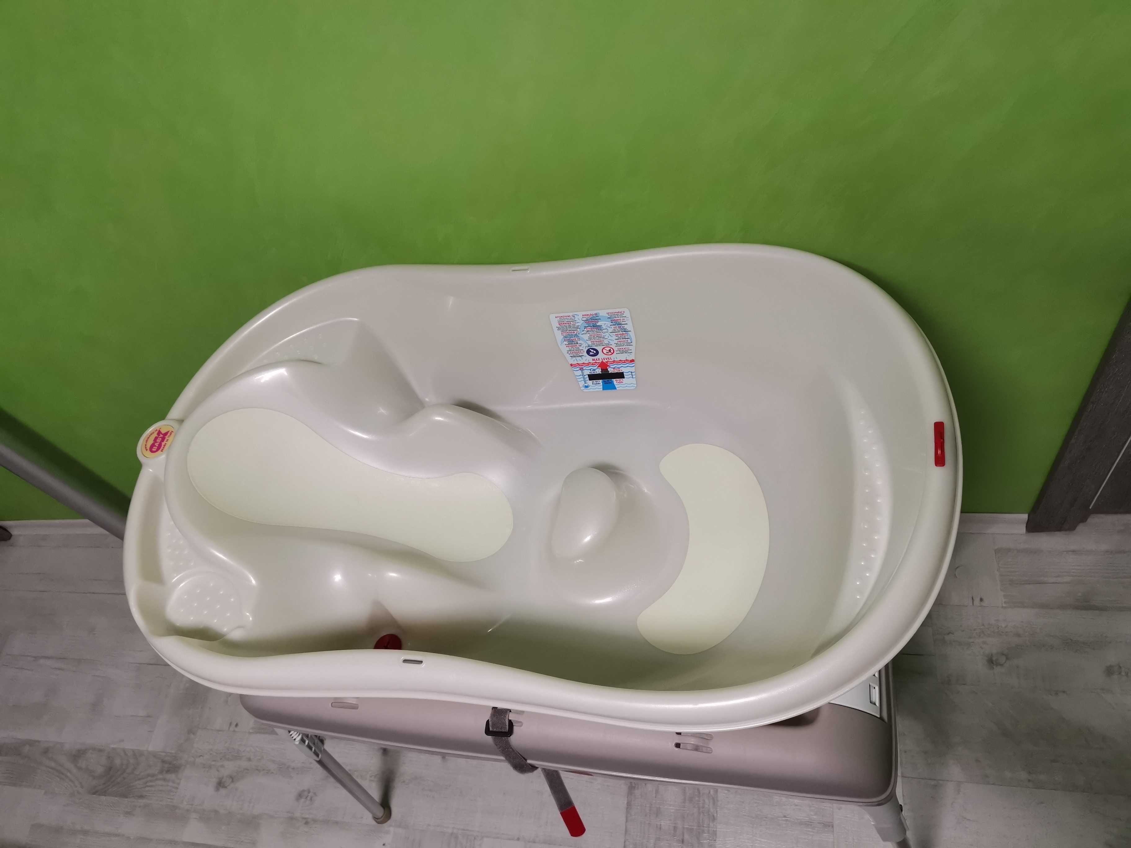OK Baby Анатомична бебешка вана + стойка(повивалник)