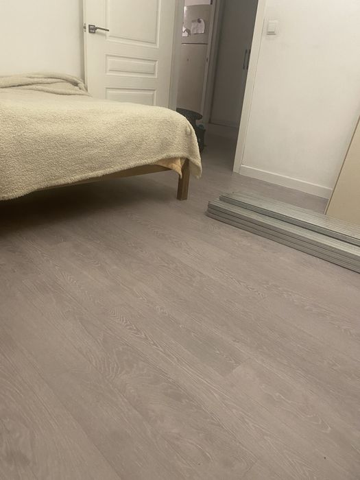 Продам линоулеум 70 квм в отличном состоянии