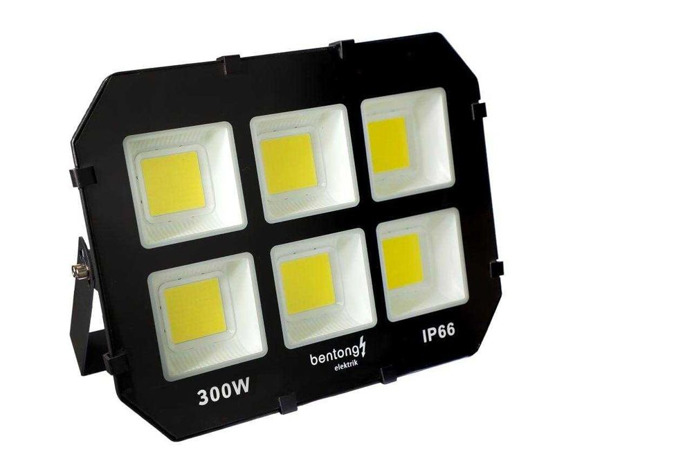 LED Прожекторы в ассортименте