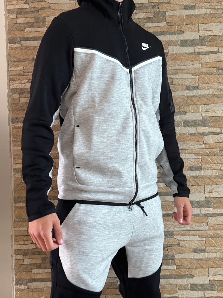 Nike Tech Fleece - различни цветове