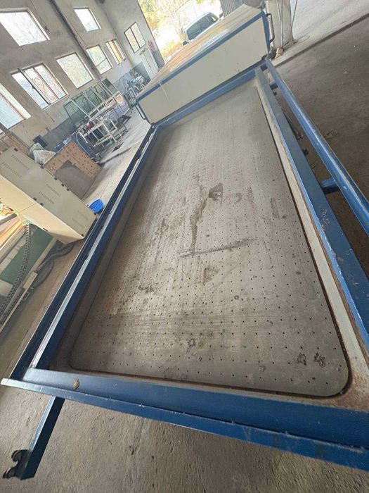 Вакуумный мембранный пресс