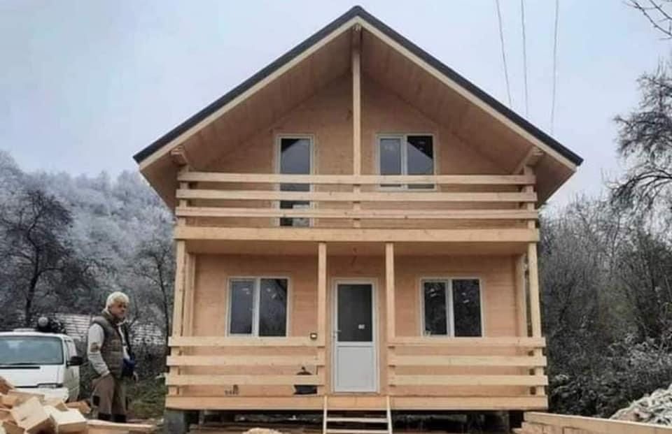 Vând case cabane tip A moduare mon blok