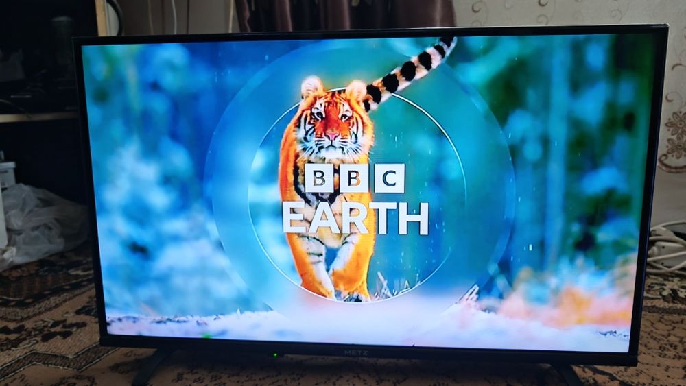 Vând televizor METZ diagonala 32 inci