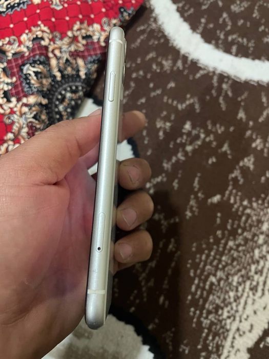 Iphone 11 sotiladi narxi 3 million