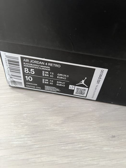 Jordan 4 Black Cat - 42
