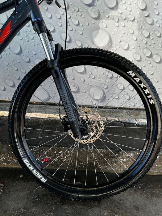 Vând bicicleta KTM peak TM in stare foarte buna