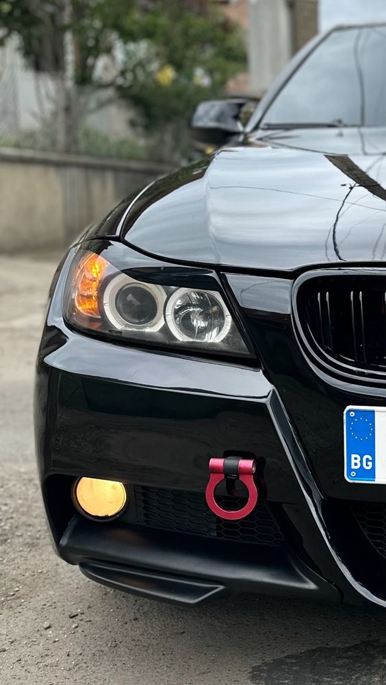 Фарове ангелски очи / angel eyes за БМВ Е90 / BMW E90 (2005/2008)
