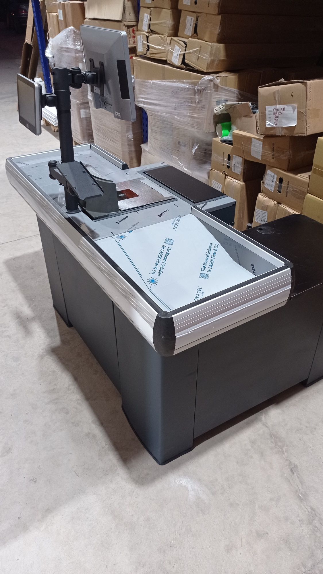 Касов модул 1,80м., нов, оборудван