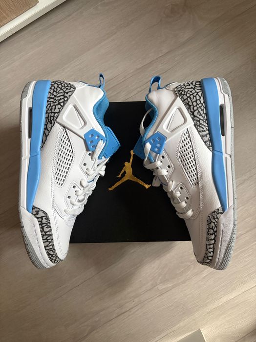 JORDAN SPIZIKE LOW (GS) White/University Blue Shoes Обувки