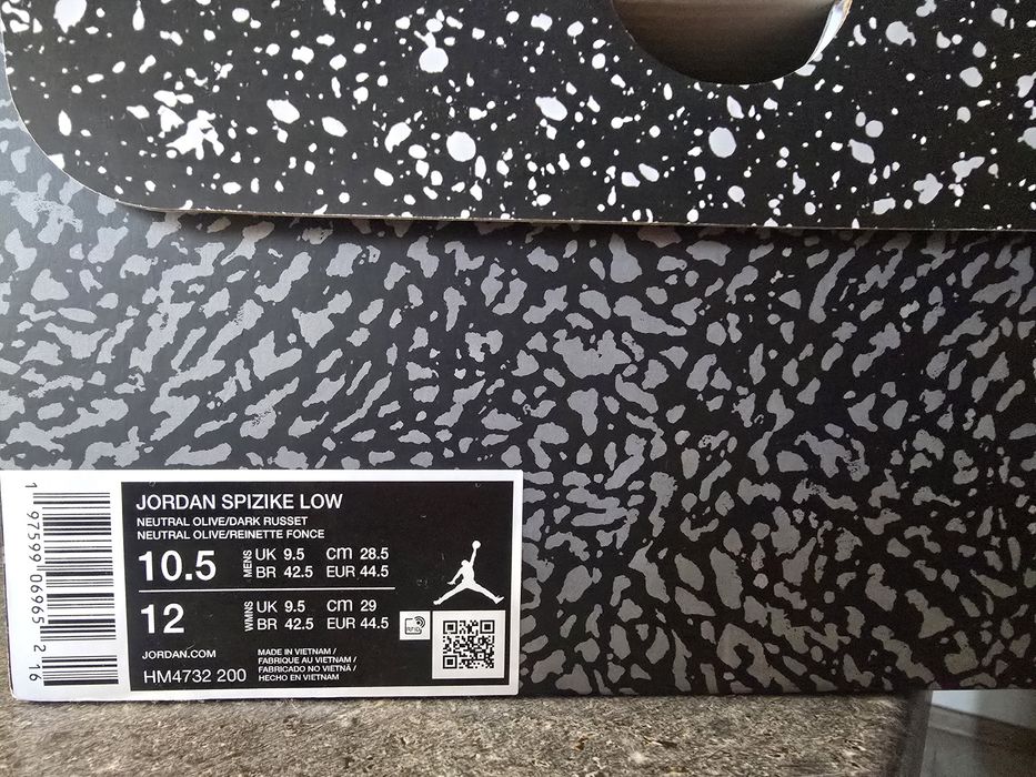 Jordan Spiziki Low Olive Green