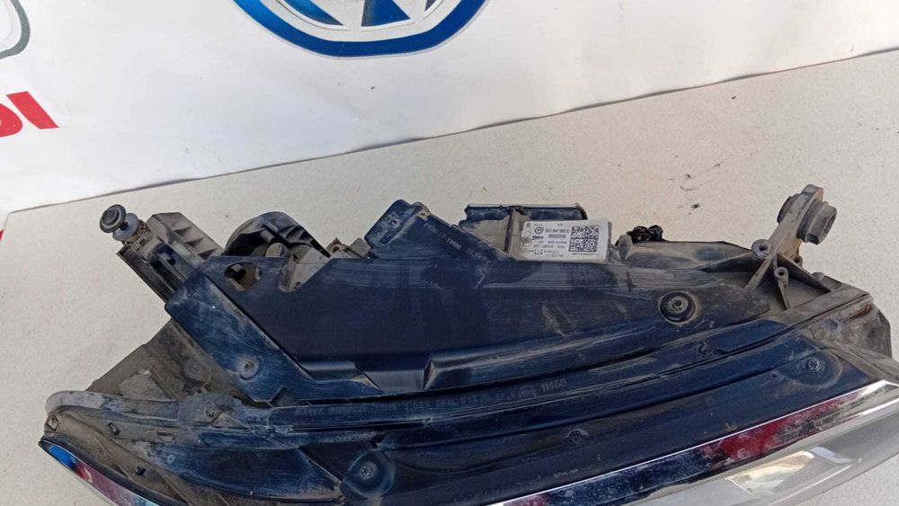 Far dreapta ( Europa ) Functional 3G1941082C VW Passat B8