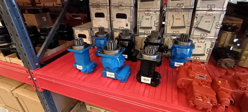 Hidromotoare de rotire pentru excavatoare