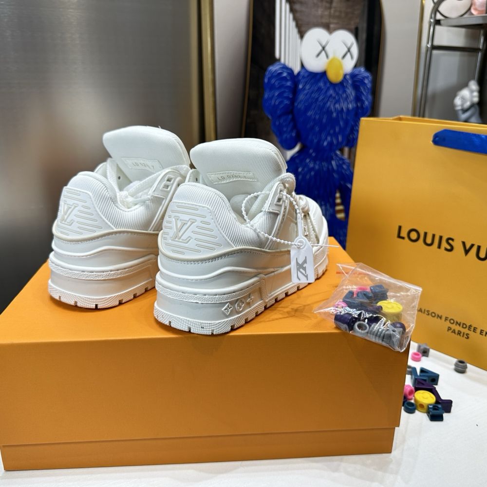 Adidasi Louis Vuitton Premium Maxi Trainers