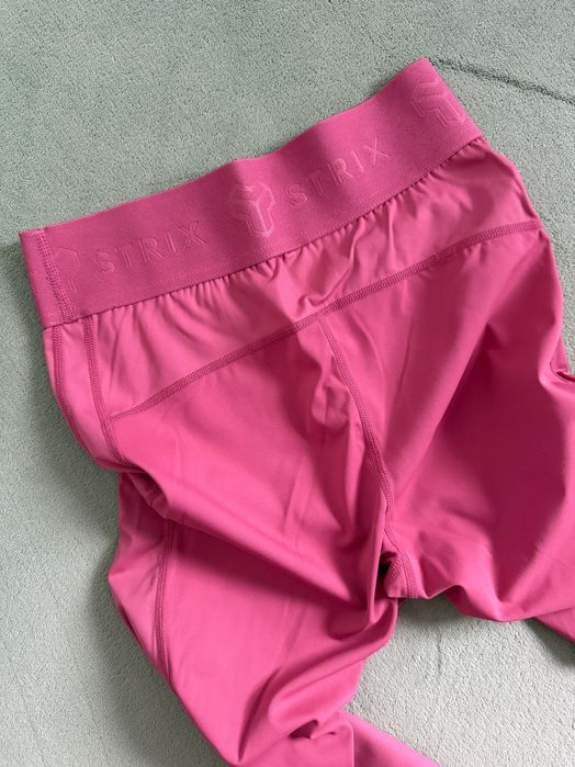 Розов клин за фитнес strix