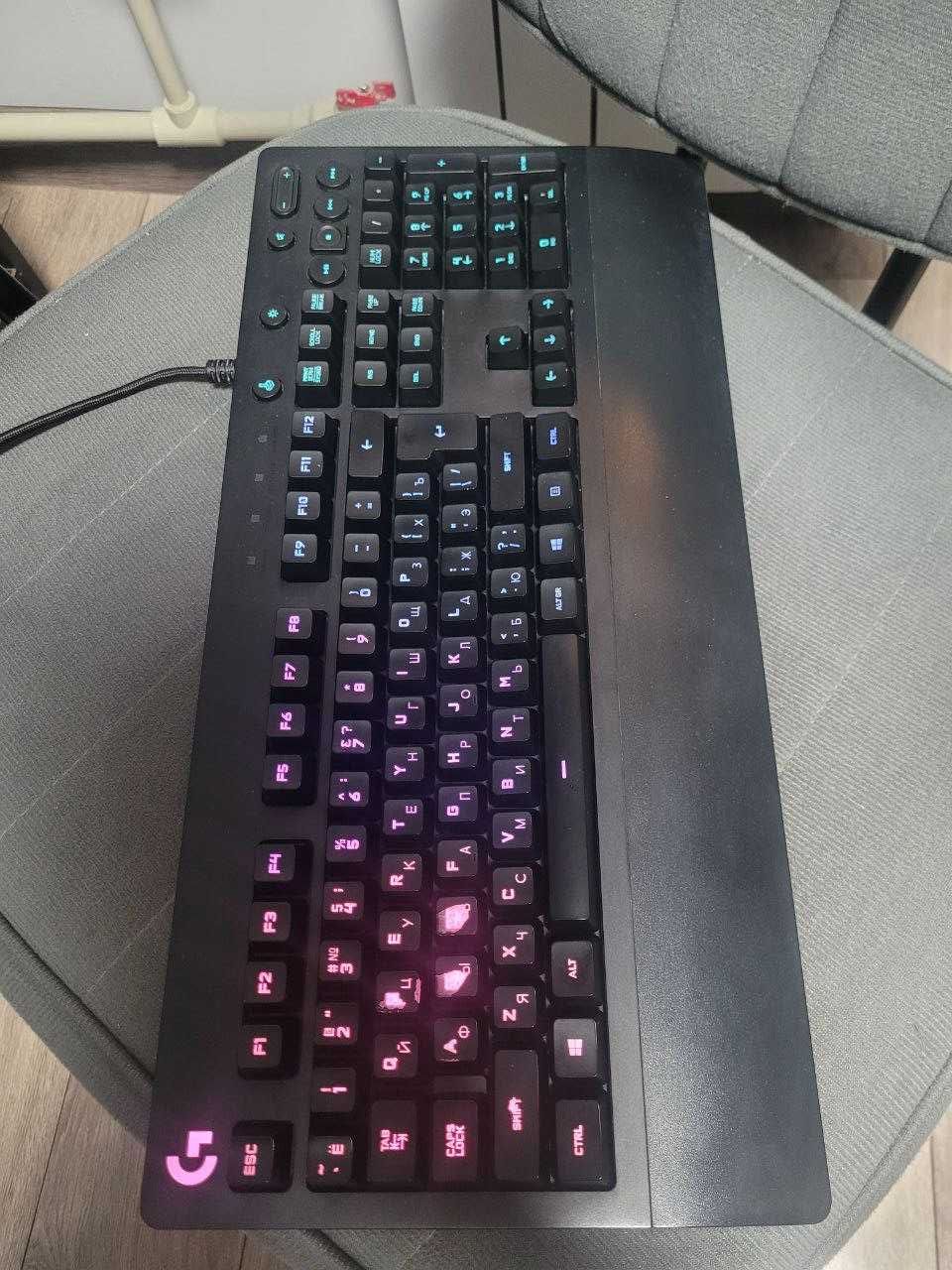 Logitech G213 Клавиатура