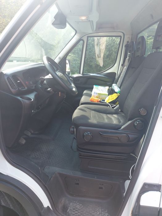 Vând iveco daily 35c15 sau schimb cu iveco model mai vechi