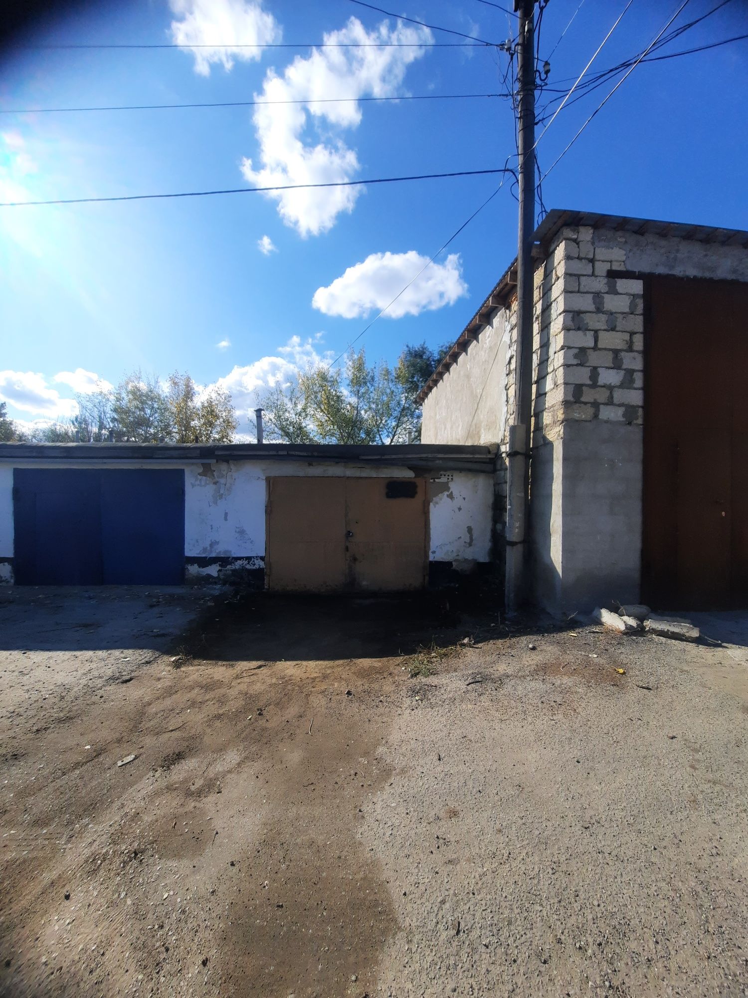 Продам гараж в авигородоке