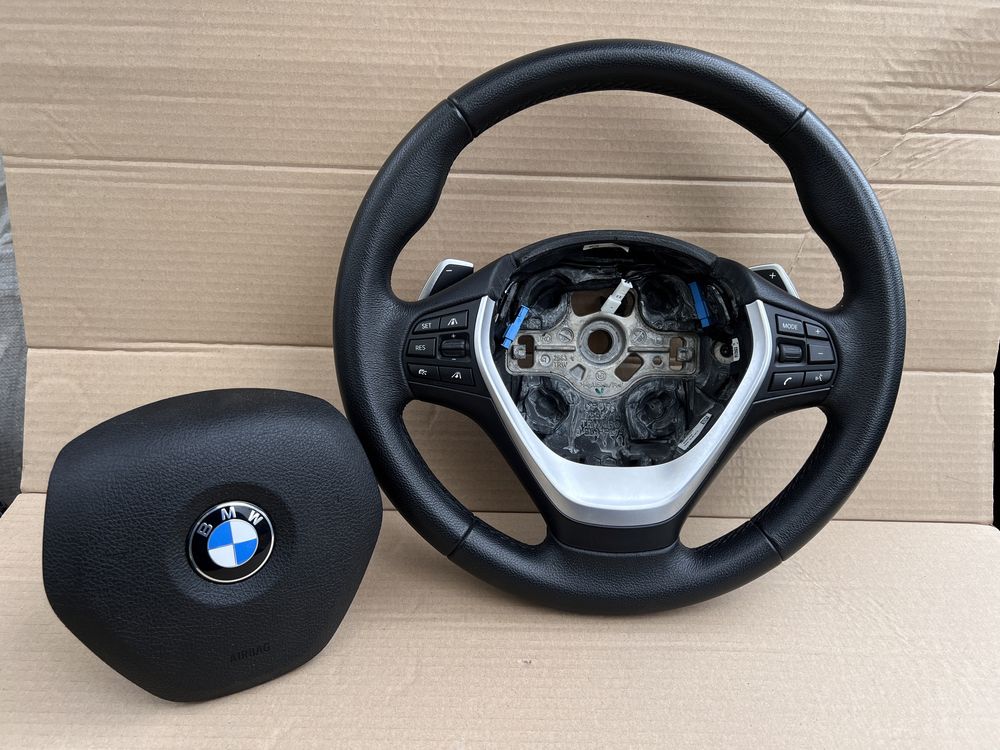 BMW F30/31/32 Волан с пера и всички копчета.