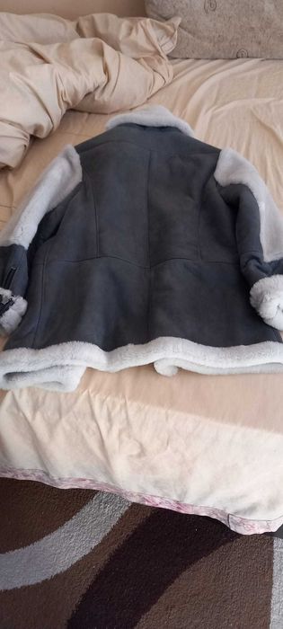 Vând Haină de Piele Damă A&A Vesa