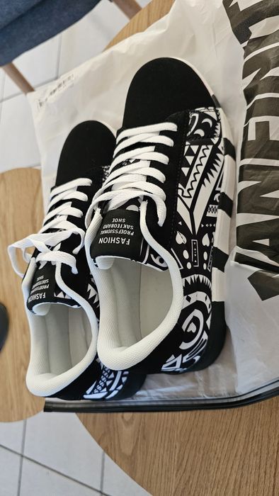 Обувки мъжки 43 номер