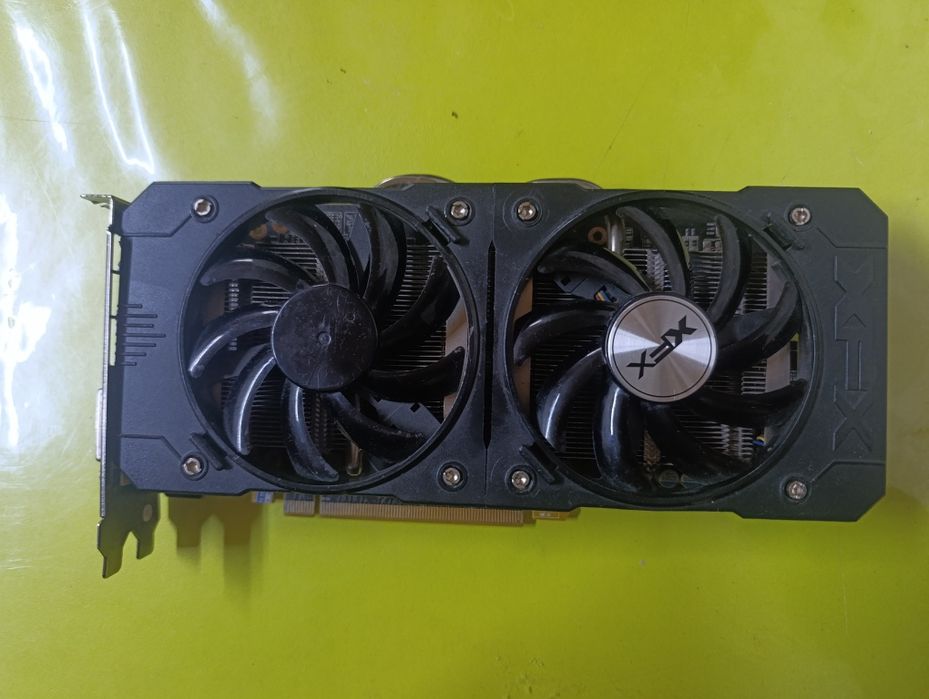 Видеокарта R9 370
