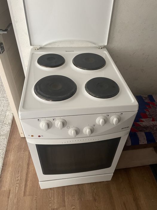 Продам электроплита Garenia