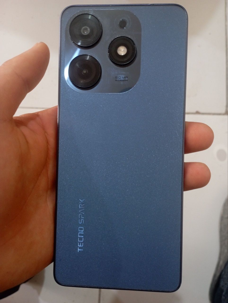 Tecno Spark 10 pro 8/128. Toshkent órta Chirchiq. Holati yaxshi
