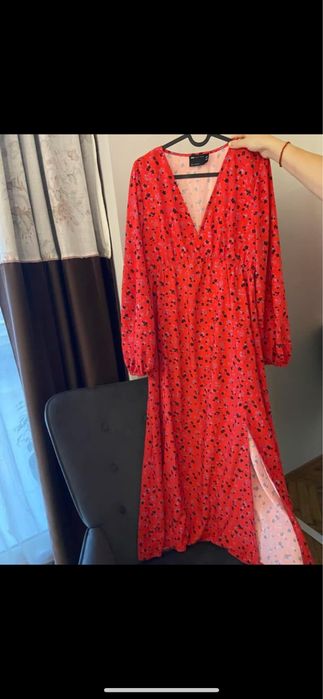 Ефирна рокля ASOS