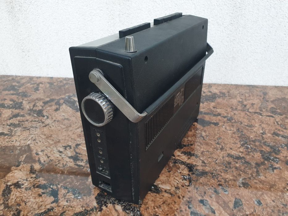 Radio Casetofon AICO model ATPR -401A  Made in Japan
