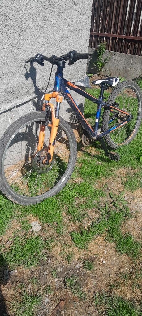 Vând bicicletă pentru copii KTM.