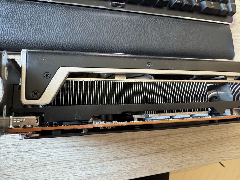 XFX RX 6800XT Merc 319